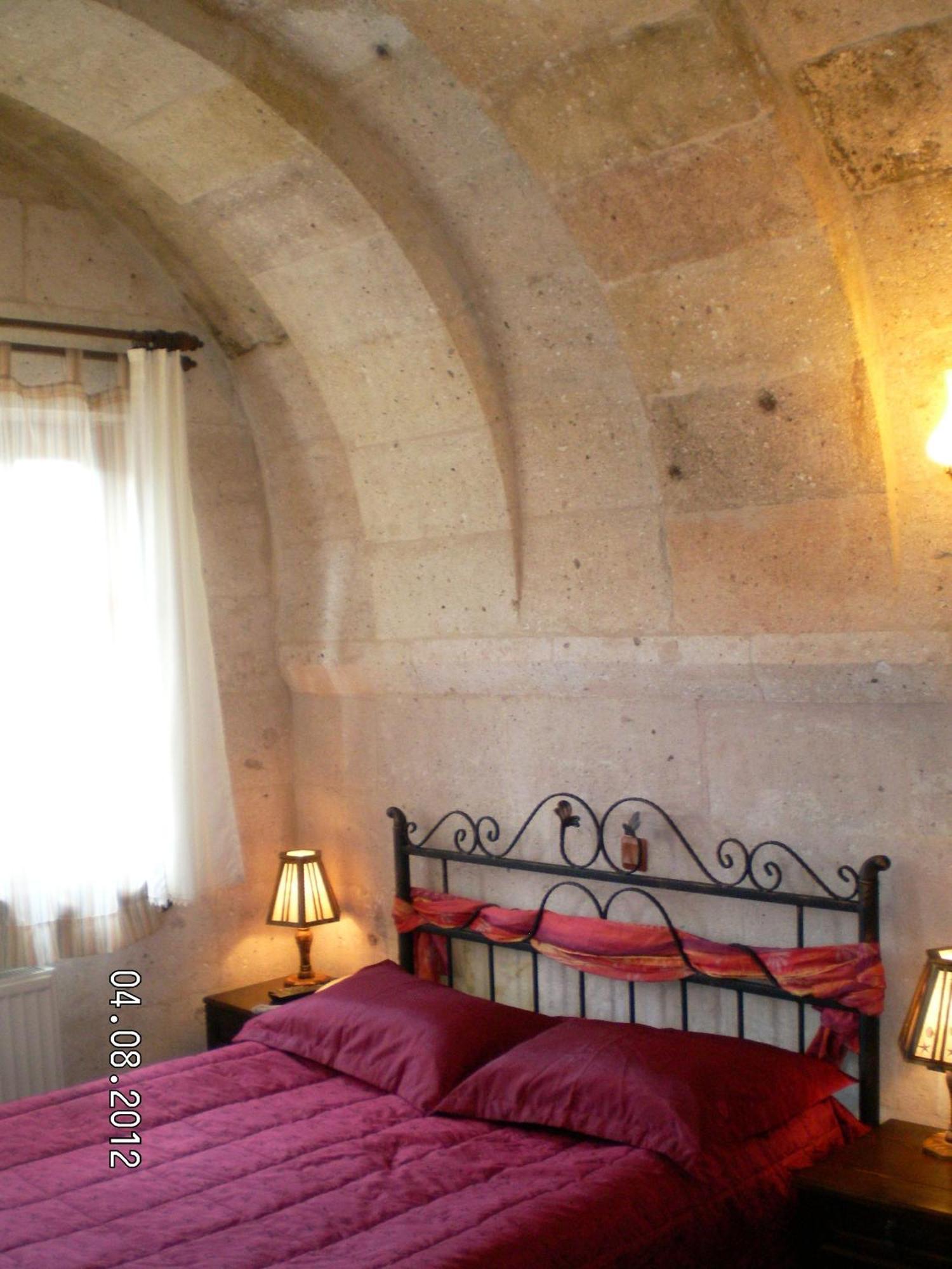 Nature Park Cave Hotel Гореме Экстерьер фото