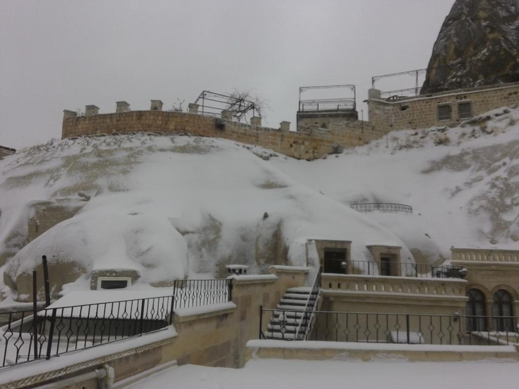 Nature Park Cave Hotel Гореме Экстерьер фото